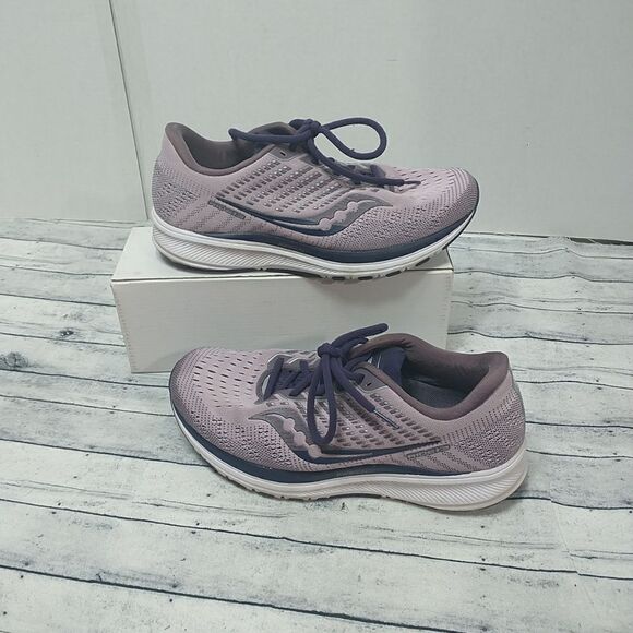 Saucony Ride 13 runners Size 9 Blush/ Dusk EXCELLENT CONDITION - Picture 4 of 10